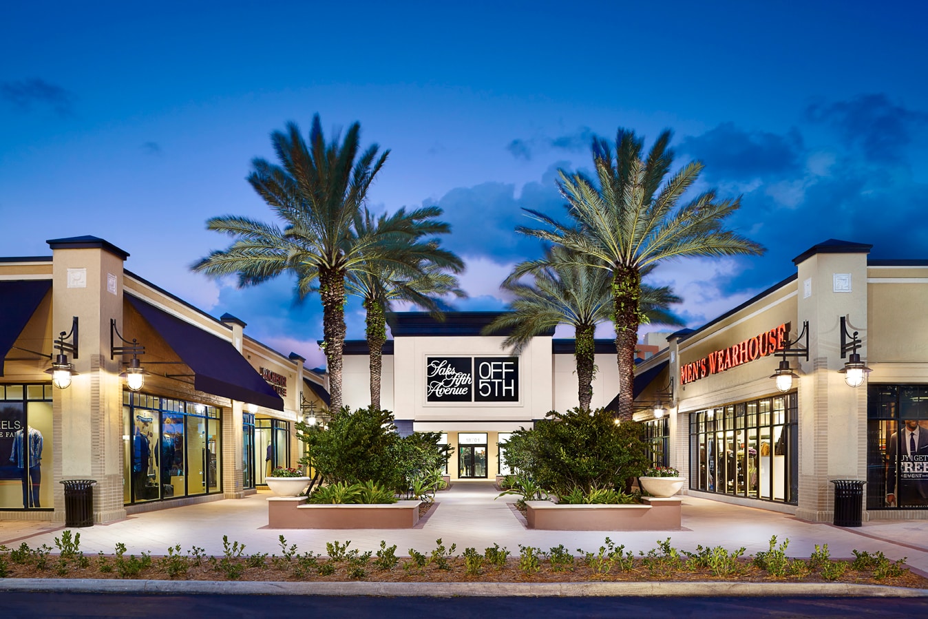 18701 Biscayne Blvd, Aventura, FL for lease Building Photo- Image 1 of 10