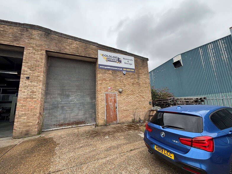 102 College St, Kempston for lease - Building Photo - Image 1 of 6