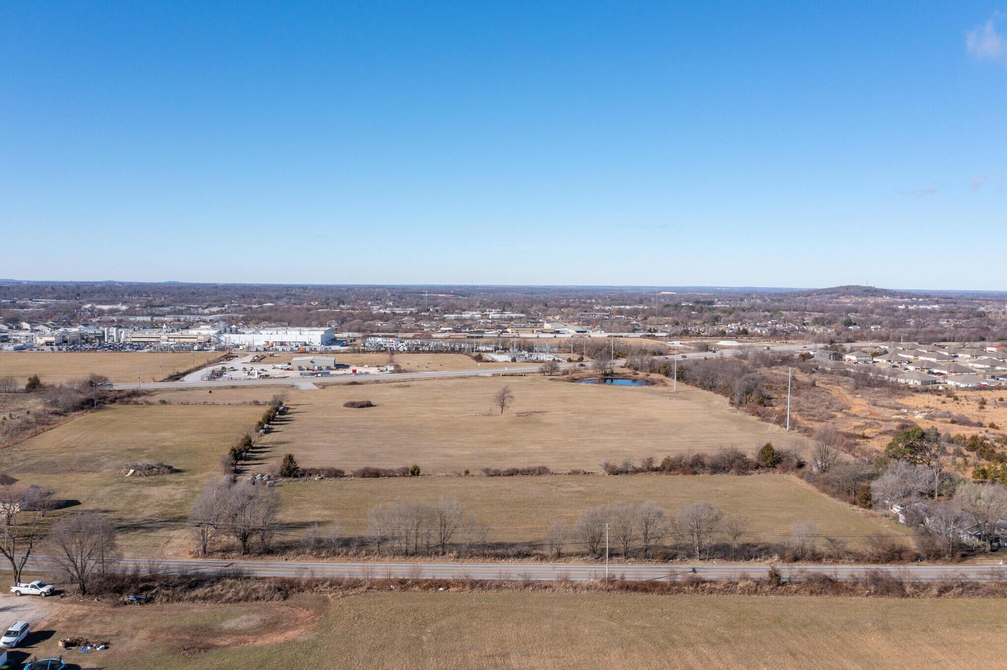 2728 Old Wire Rd, Springdale, AR à vendre Photo principale- Image 1 de 3