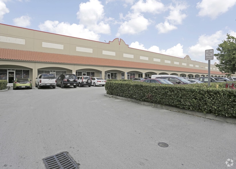 15420 SW 136th St, Miami, FL for lease - Building Photo - Image 3 of 10