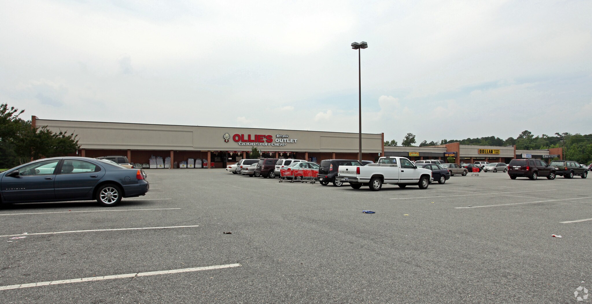 1005-1021 N Spence Ave, Goldsboro, NC à louer Photo principale- Image 1 de 9