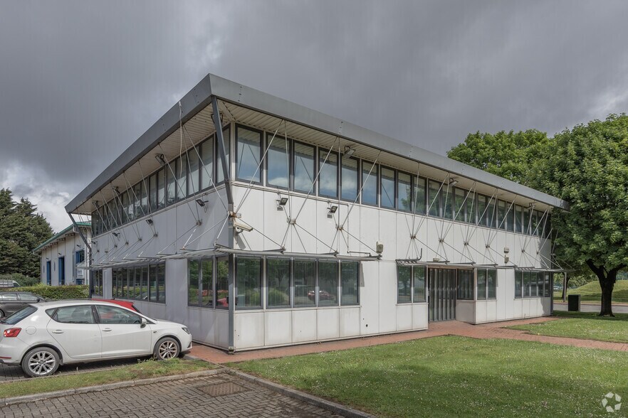 13 Ocean Way, Cardiff à louer - Photo du bâtiment - Image 2 de 6