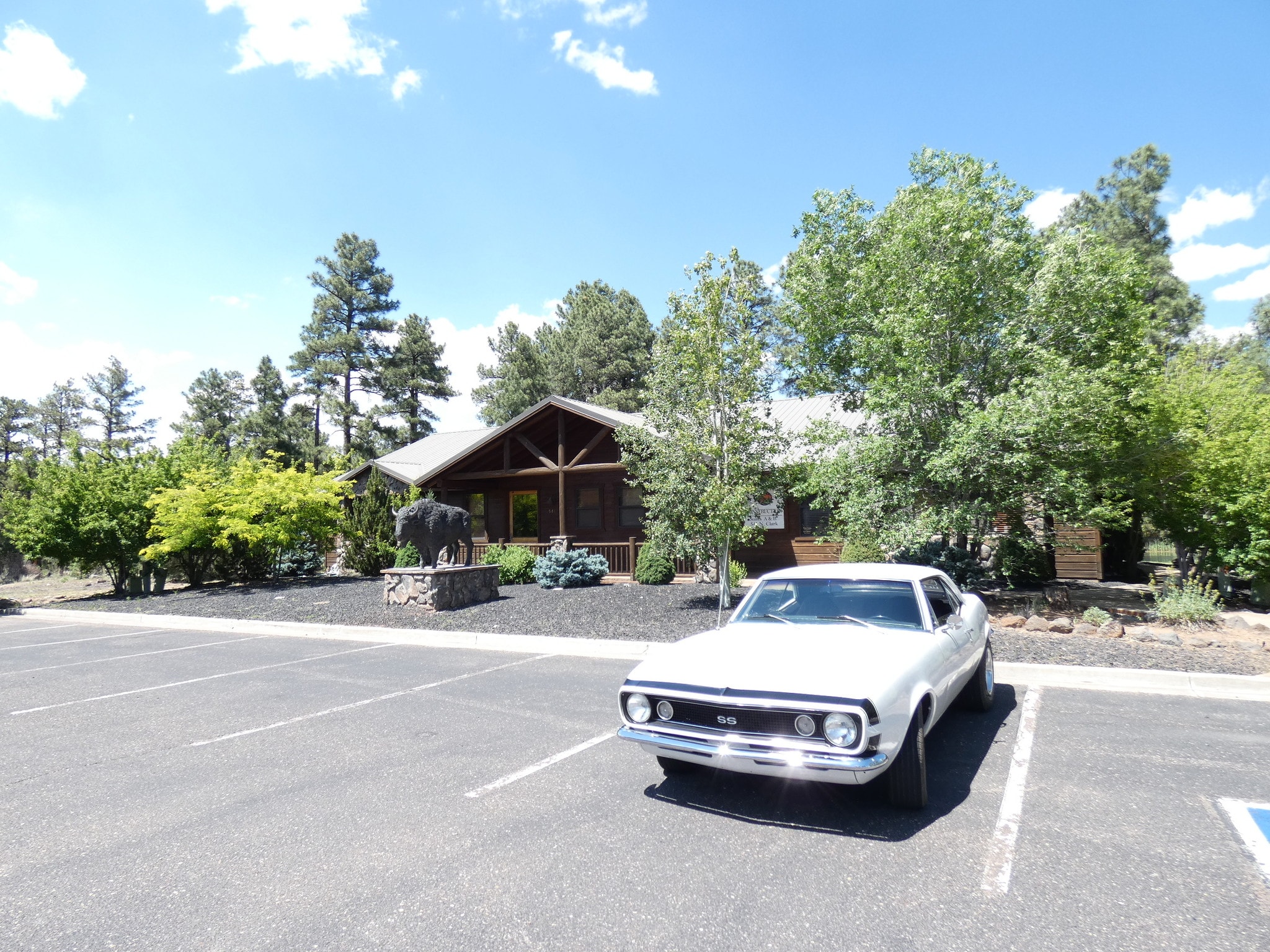 541 N Clark Rd, Show Low, AZ for lease Building Photo- Image 1 of 18