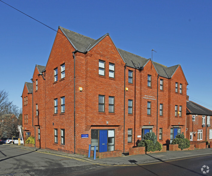 Birmingham St, Halesowen for lease - Primary Photo - Image 1 of 3