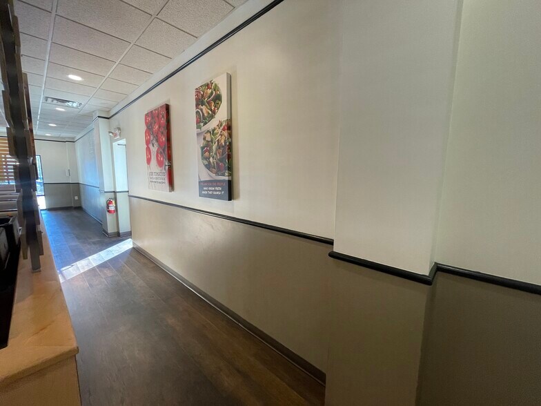 7123-7131 Eastchase Pky, Montgomery, AL à louer - Photo du bâtiment - Image 2 de 24