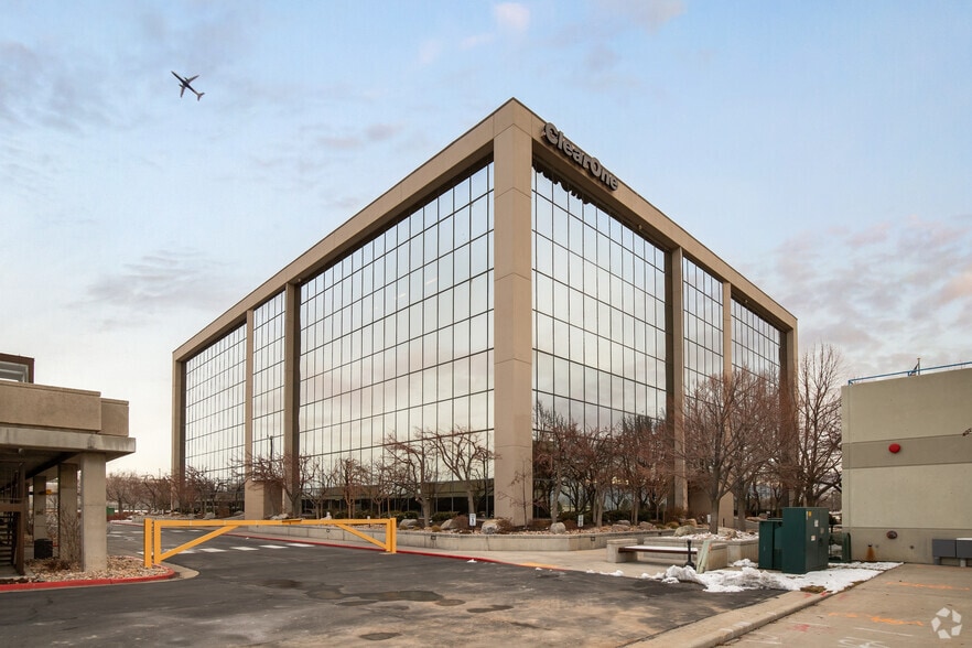 5225 W Wiley Post Way, Salt Lake City, UT for lease - Building Photo - Image 3 of 5