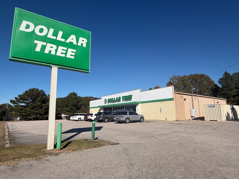 5016 Elm City Rd, Elm City, NC à vendre - Photo du bâtiment - Image 2 de 3