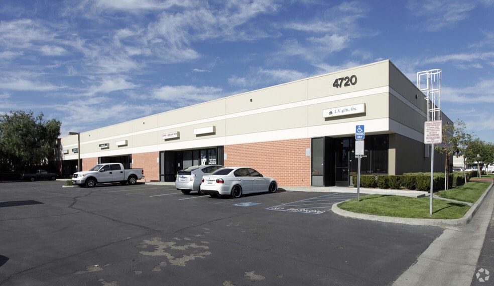 4720 N Chino Ave, Chino, CA for lease - Primary Photo - Image 1 of 7