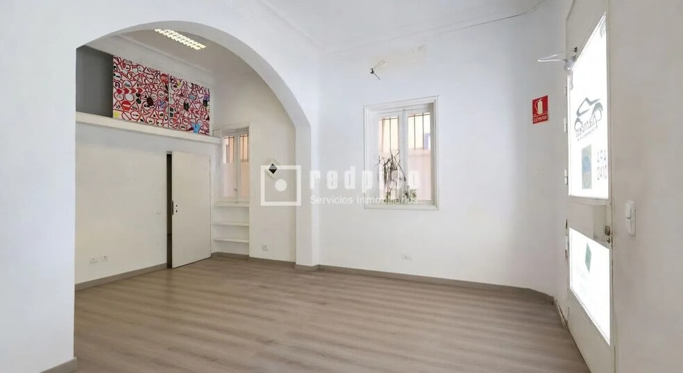 Multifamily in Madrid, Madrid for sale - Interior Photo - Image 2 of 7