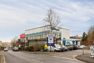 Plus de détails pour Waldo Rd, Bromley - Industriel à louer