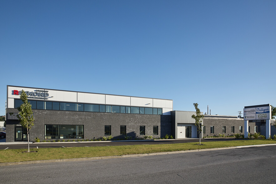 2927-2929 Av Kepler, Québec, QC for lease - Building Photo - Image 2 of 13