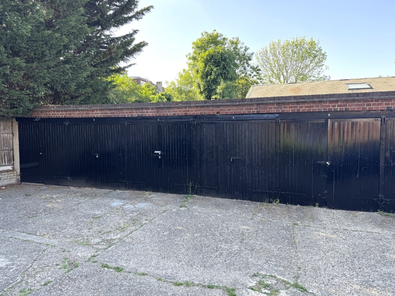14 Abingdon Rd, London for sale - Building Photo - Image 2 of 2