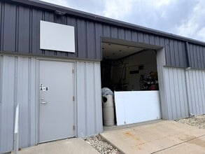 1001 Arboretum Dr, Waunakee, WI à louer Photo du bâtiment- Image 2 de 4