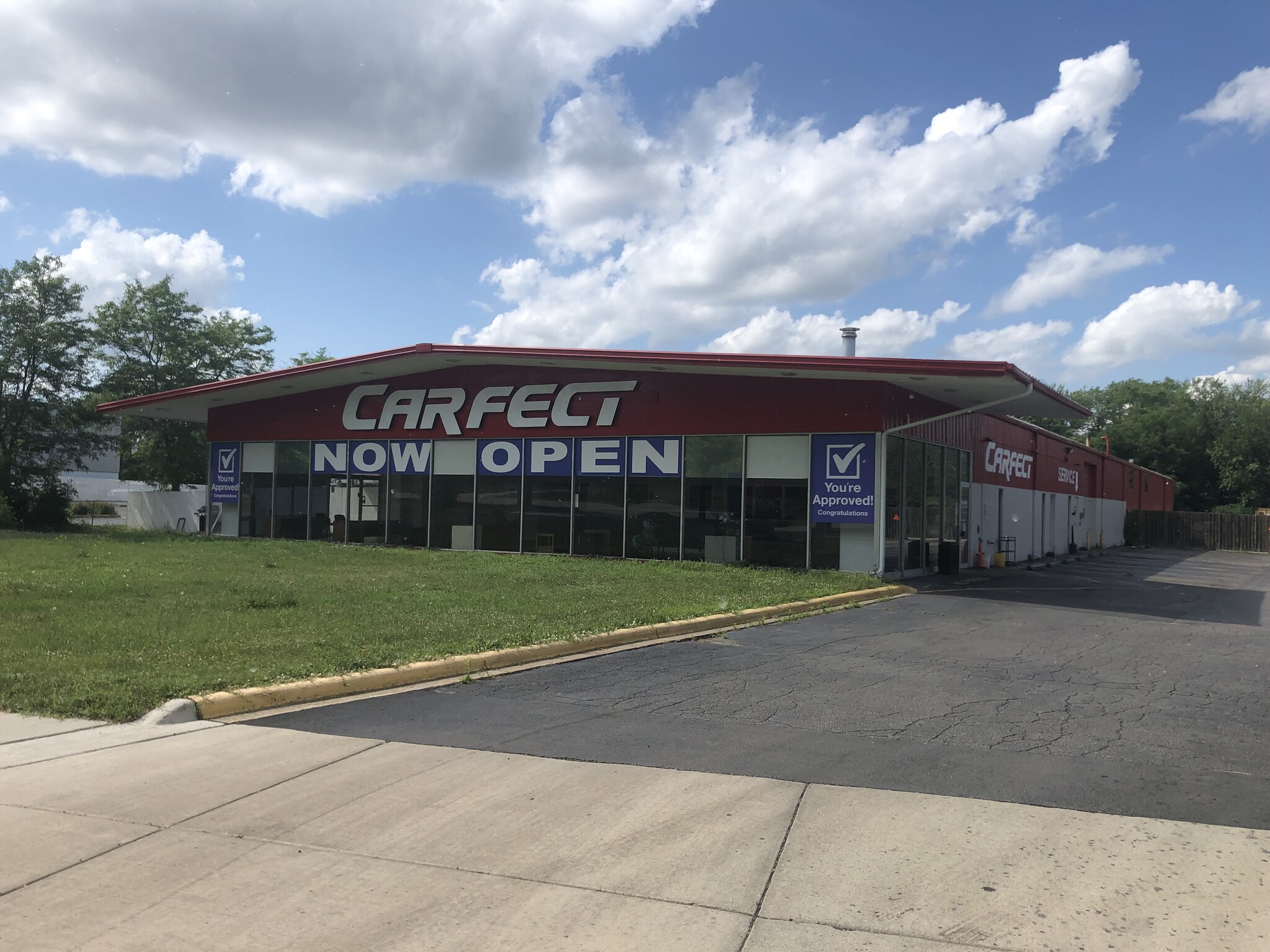 1542 E New York St, Aurora, IL for lease Primary Photo- Image 1 of 4