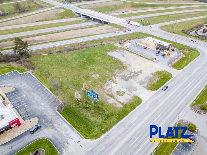 8585 South Ave, Boardman, OH à louer - Aérien - Image 2 de 7