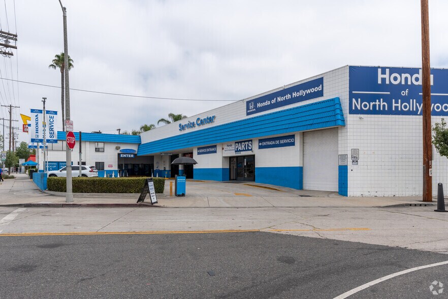 5838-5846 Lankershim Blvd, North Hollywood, CA for sale - Primary Photo - Image 1 of 6