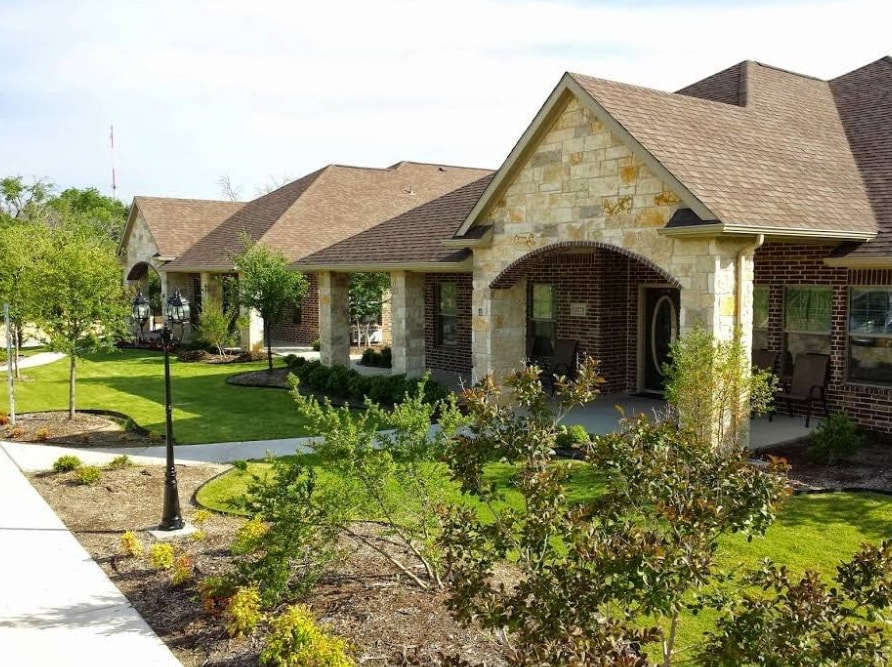 3250 N Garland Ave, Garland, TX for sale Primary Photo- Image 1 of 4