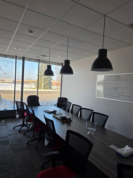 1012-1020 Lincolnway, La Porte, IN à louer - Photo du bâtiment - Image 2 de 7