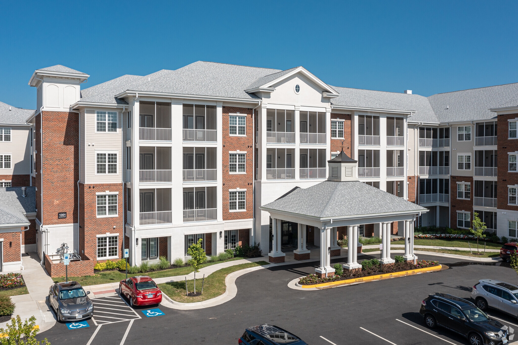 2200 Carl D Silver Pky, Fredericksburg, VA for lease Primary Photo- Image 1 of 104