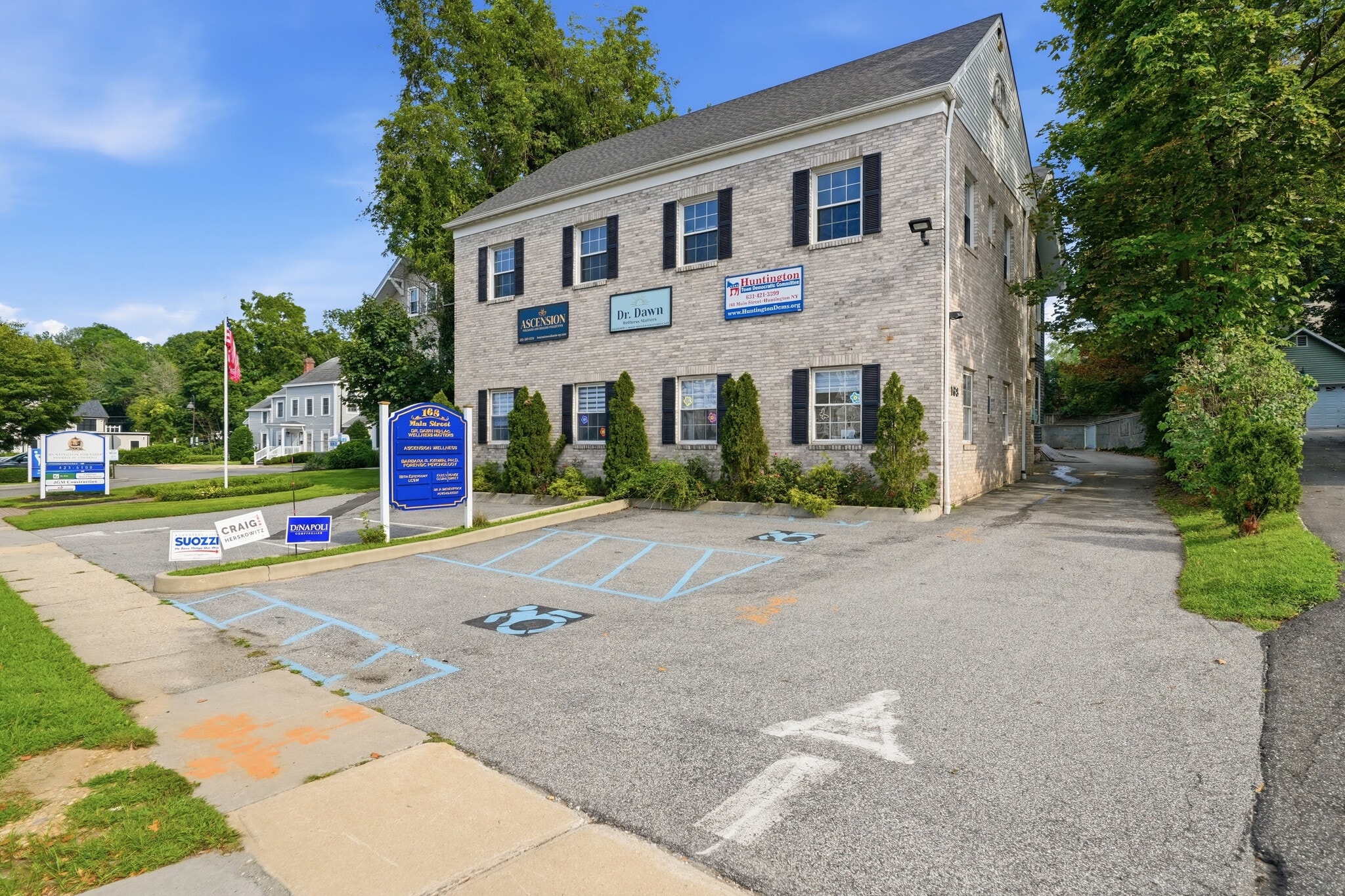168 Main St, Huntington, NY à louer Photo intérieure- Image 1 de 14