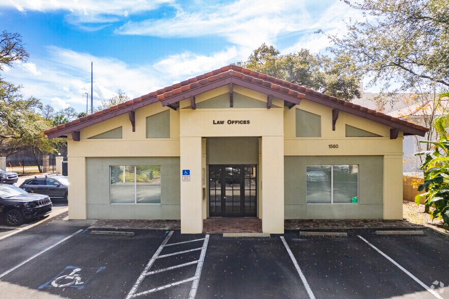 1560 W Cleveland St, Tampa, FL à louer - Photo du bâtiment - Image 1 de 16