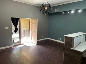 5241 E 2nd St, Long Beach, CA for lease Interior Photo- Image 1 of 4