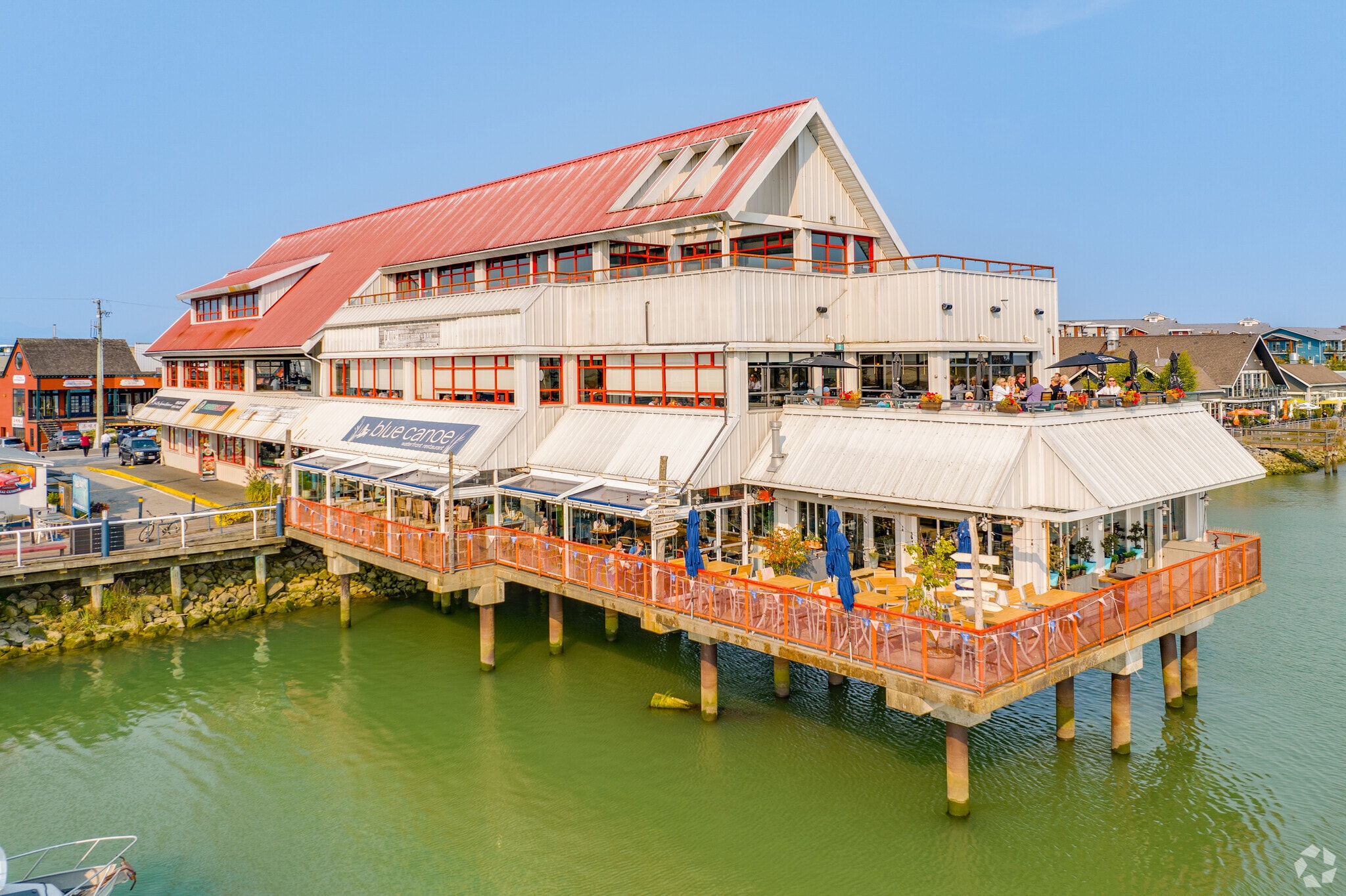 3866 Bayview St, Richmond, BC à louer Photo du bâtiment- Image 1 de 8