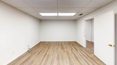 231-235 Beach Dr, Panama City, FL à louer Photo intérieure- Image 1 de 6