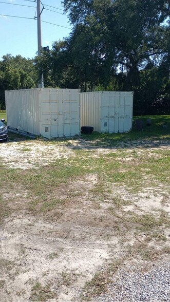 15236 E Colonial Dr, Orlando, FL à louer - Photo du bâtiment - Image 3 de 3