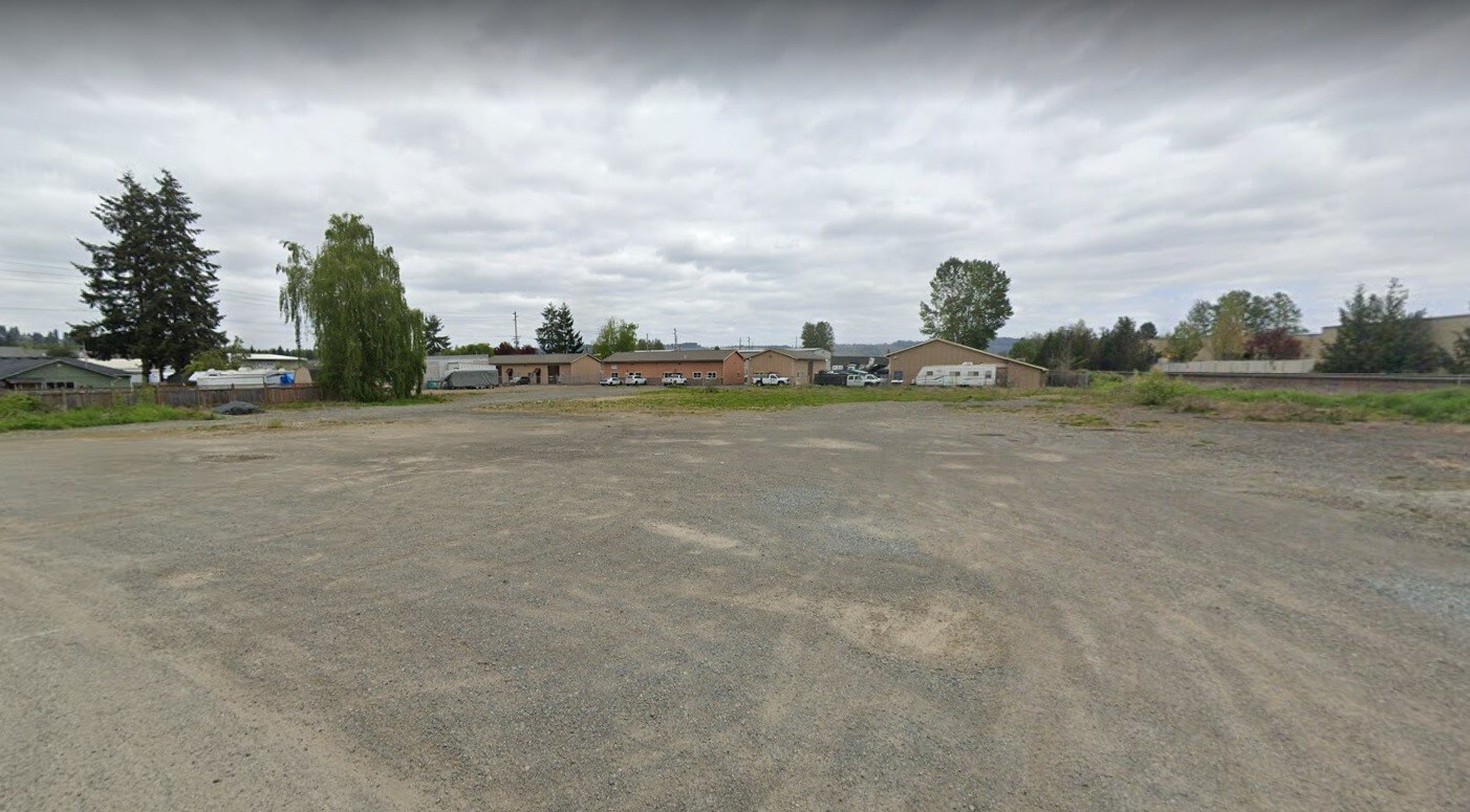 412 23rd St, Puyallup, WA à vendre Photo principale- Image 1 de 3