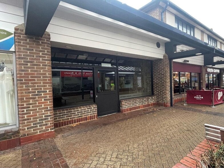 The Broadway, Thatcham for lease - Building Photo - Image 3 of 7