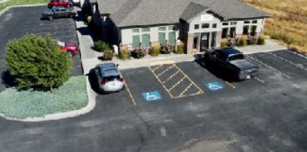 2238 Saratoga Dr, Idaho Falls, ID à vendre - Photo du bâtiment - Image 3 de 3