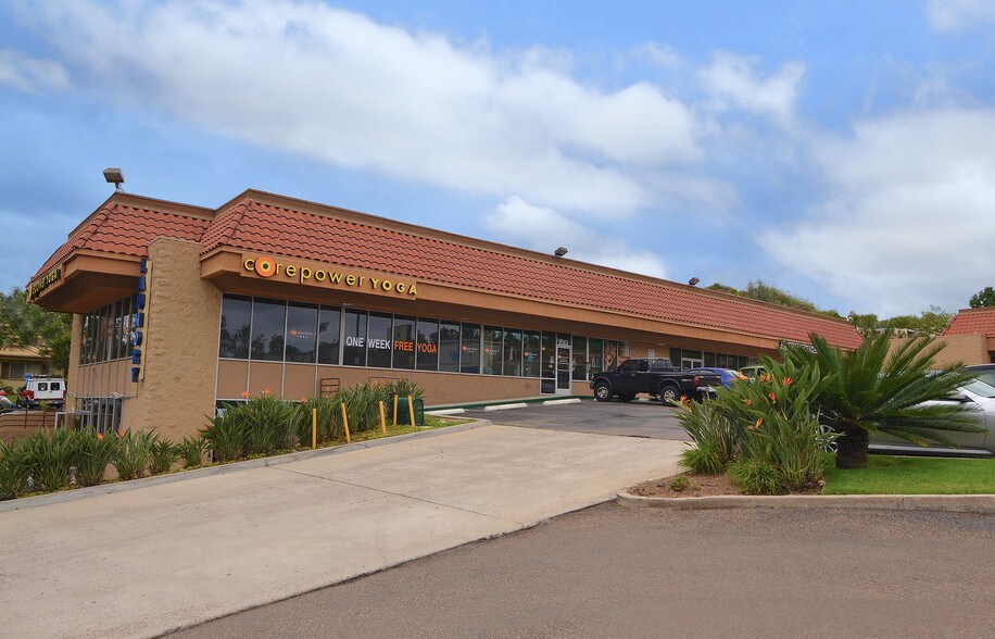 5260-5316 Baltimore Dr, La Mesa, CA à louer - Photo du bâtiment - Image 1 de 6