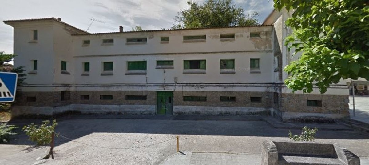 in Baños de Montemayor, Cáceres for sale Building Photo- Image 1 of 4