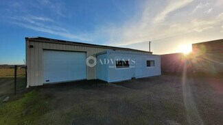 Plus de détails pour Local d'activités à louer