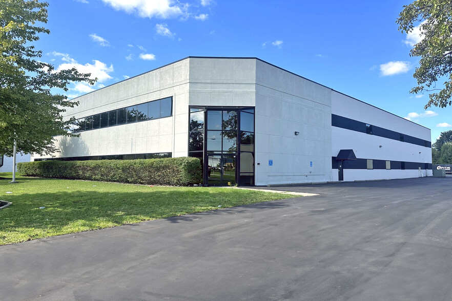 29401 Stephenson Hwy, Madison Heights, MI for sale - Building Photo - Image 1 of 6