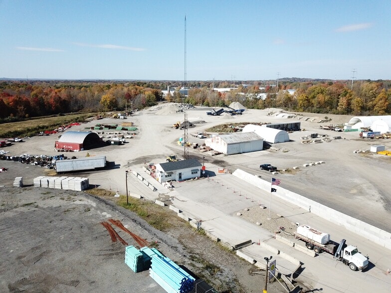 8854 Valley View Rd, Macedonia, OH à vendre - Aérien - Image 2 de 6