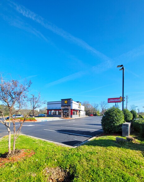 9400 Parkway E, Birmingham, AL for sale - Building Photo - Image 3 of 19