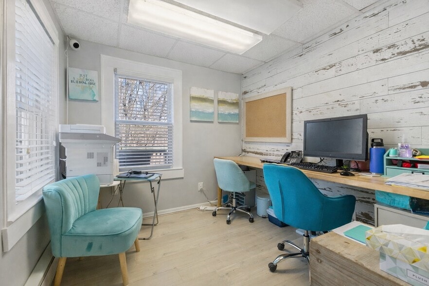 18 Miller Rd, Mahopac, NY for sale - Building Photo - Image 3 of 21