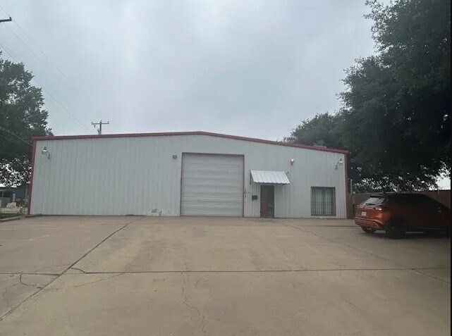 101 S 16th St, Waco, TX for lease - Primary Photo - Image 1 of 2