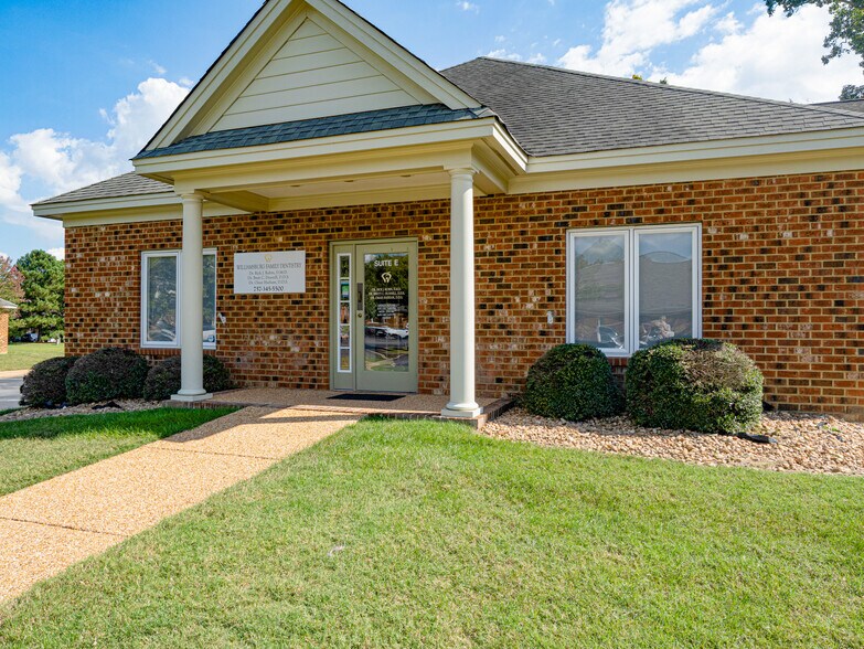 213 Bulifants Blvd, Williamsburg, VA à vendre - Photo du bâtiment - Image 2 de 6