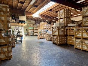 931-933 American St, San Carlos, CA for lease Interior Photo- Image 2 of 5