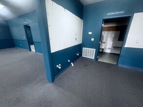 3022 E Van Buren, Eureka Springs, AR for lease Interior Photo- Image 2 of 5