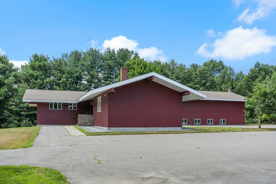 1980 Lunenburg Rd, Lancaster, MA à louer - Photo du bâtiment - Image 3 de 21