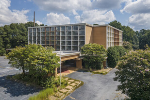 Clarion Hotel Atlanta Airport South Jonesboro - 1031 Exchange Property