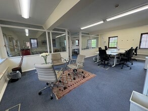 5 Alfred St, Oxford for lease Interior Photo- Image 1 of 6