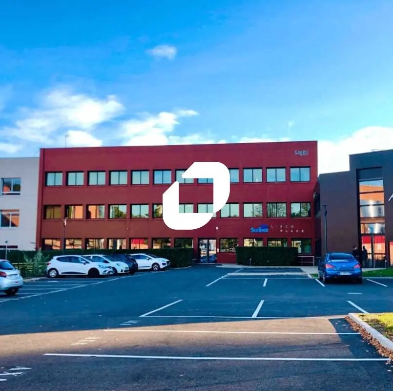 Office in Villefranche-sur-Saône for lease Building Photo- Image 1 of 4