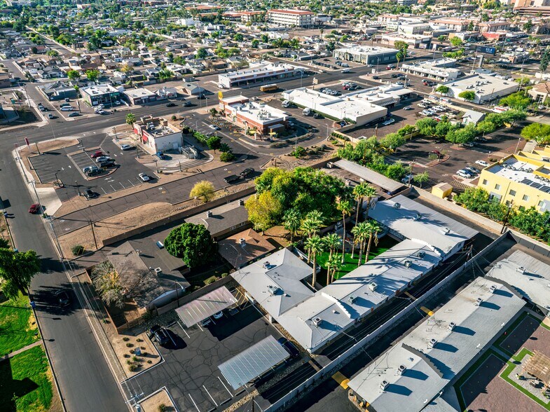 4128 N 10th St, Phoenix, AZ à vendre - Photo du bâtiment - Image 3 de 60