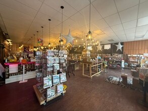 996-1000 Greentree Rd, Pittsburgh, PA à louer Photo intérieure- Image 1 de 5