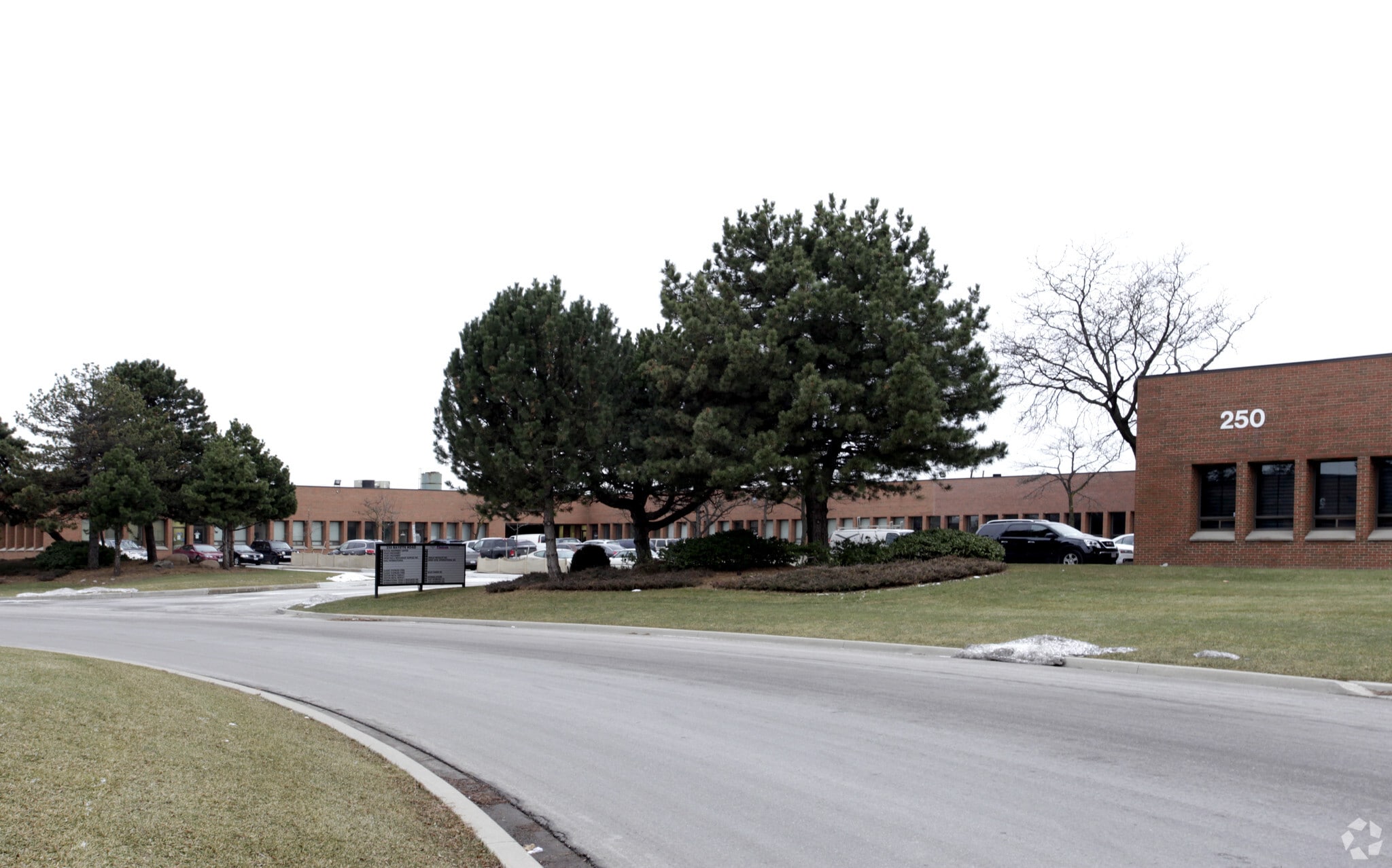 250 Rayette Rd, Concord, ON for lease Primary Photo- Image 1 of 3